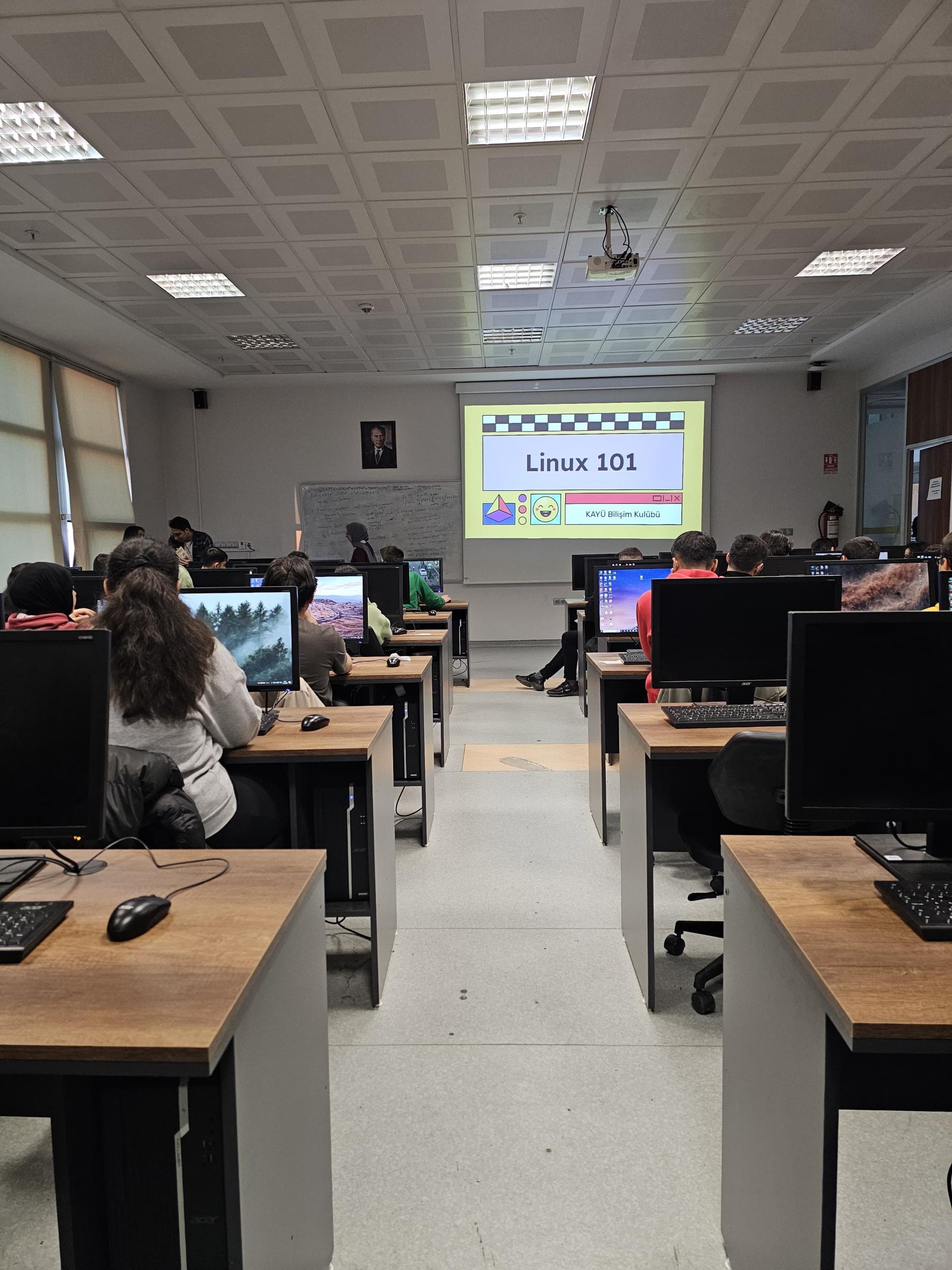 Linux 101 Etkinliği Gerçekleştirildi